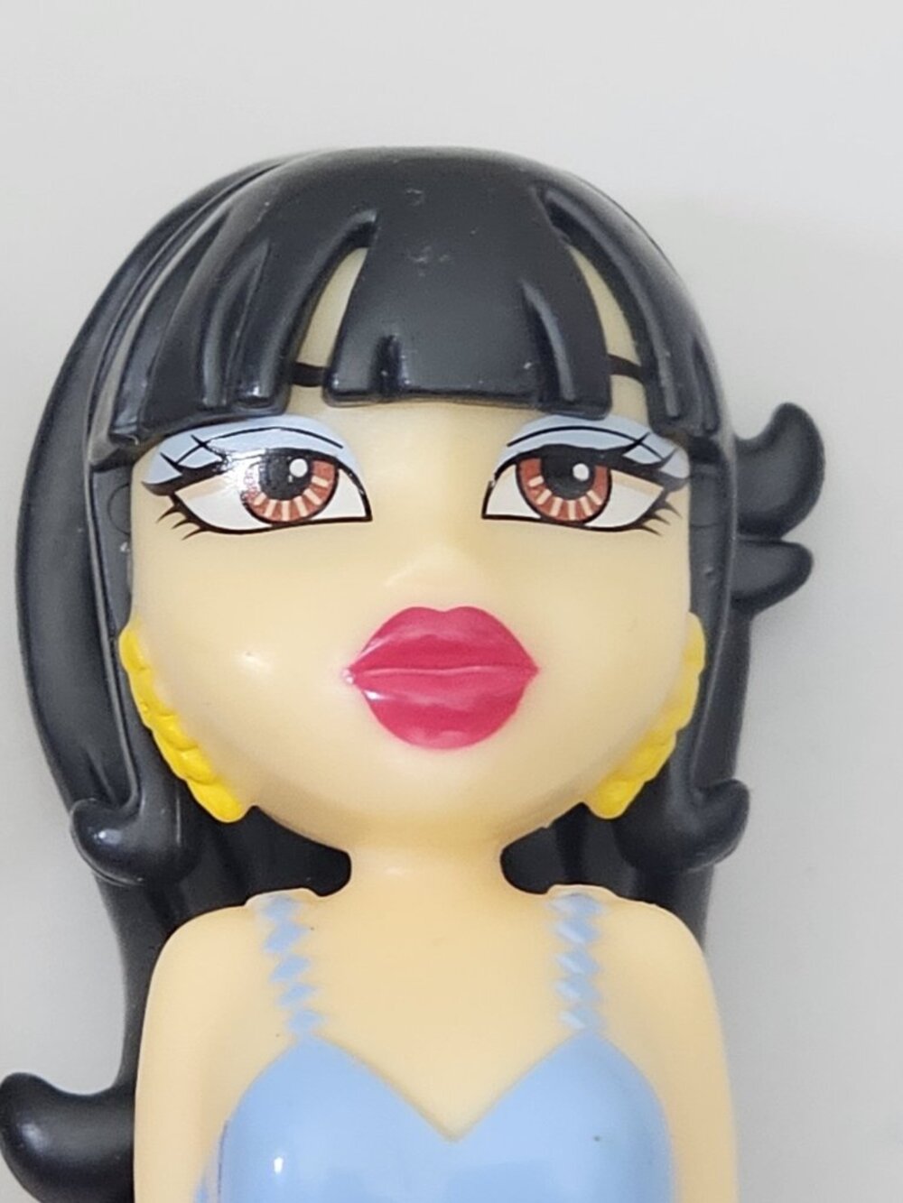 PEZ Bratz Dispensers Lot of 3 Fashion Dolls Girls Pink Stem Blonde Brunet Black - Picture 8 of 12